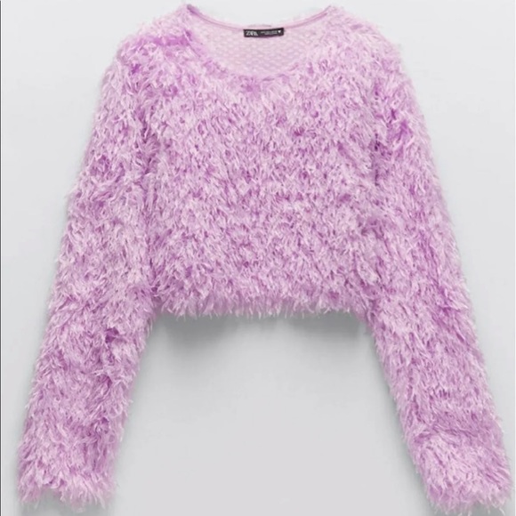 Feather Cropped Sweater - Picture 2 of 3